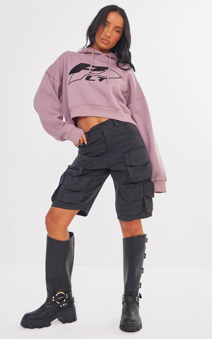 PRETTYLITTLETHING Hoodie court violet à broderie image 3