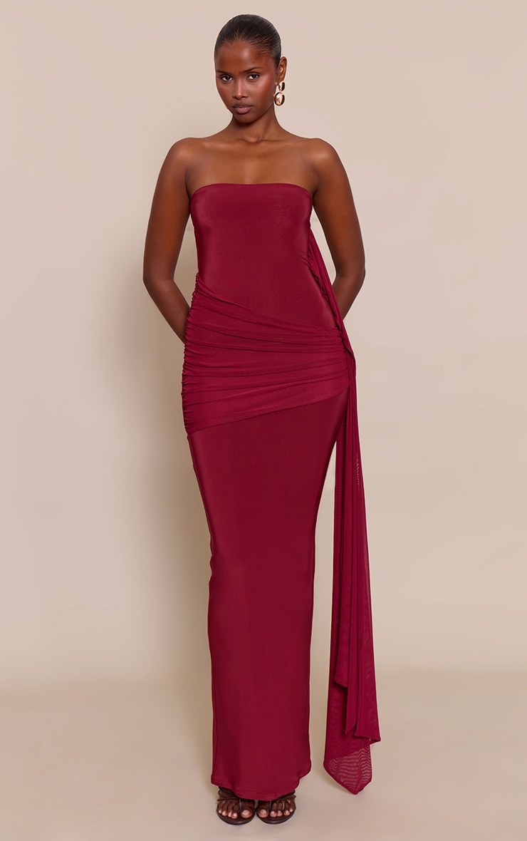 Robe longue moulante rouge vin à détail foulard image 1