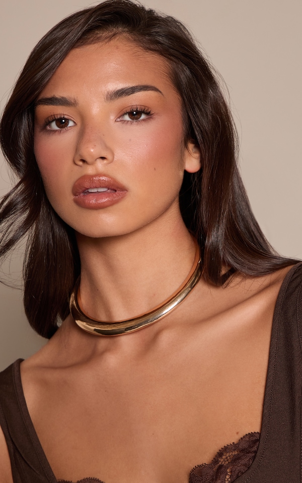 Gold Smooth Chunky Curved Necklace