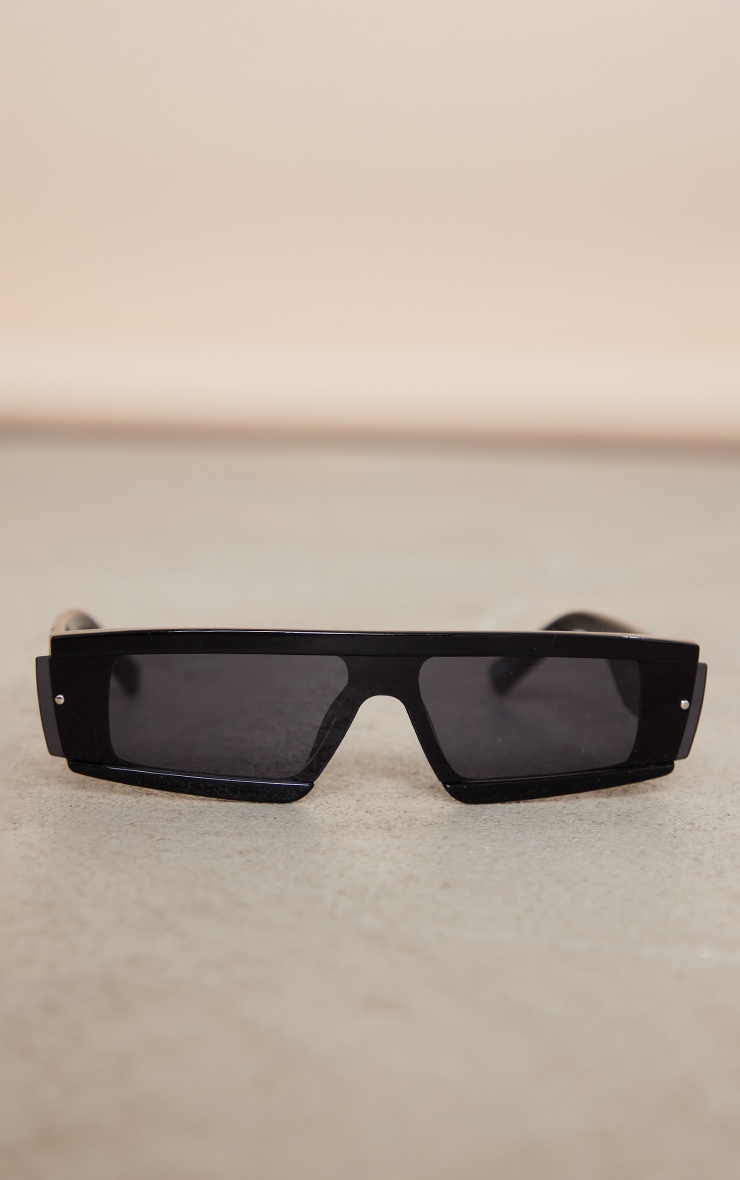 Black Wide Flat Top Emboss Detail Visor Sunglasses image 2