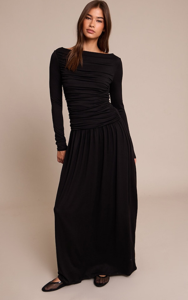 Robe longue en jersey doux noir froncée à manches longues