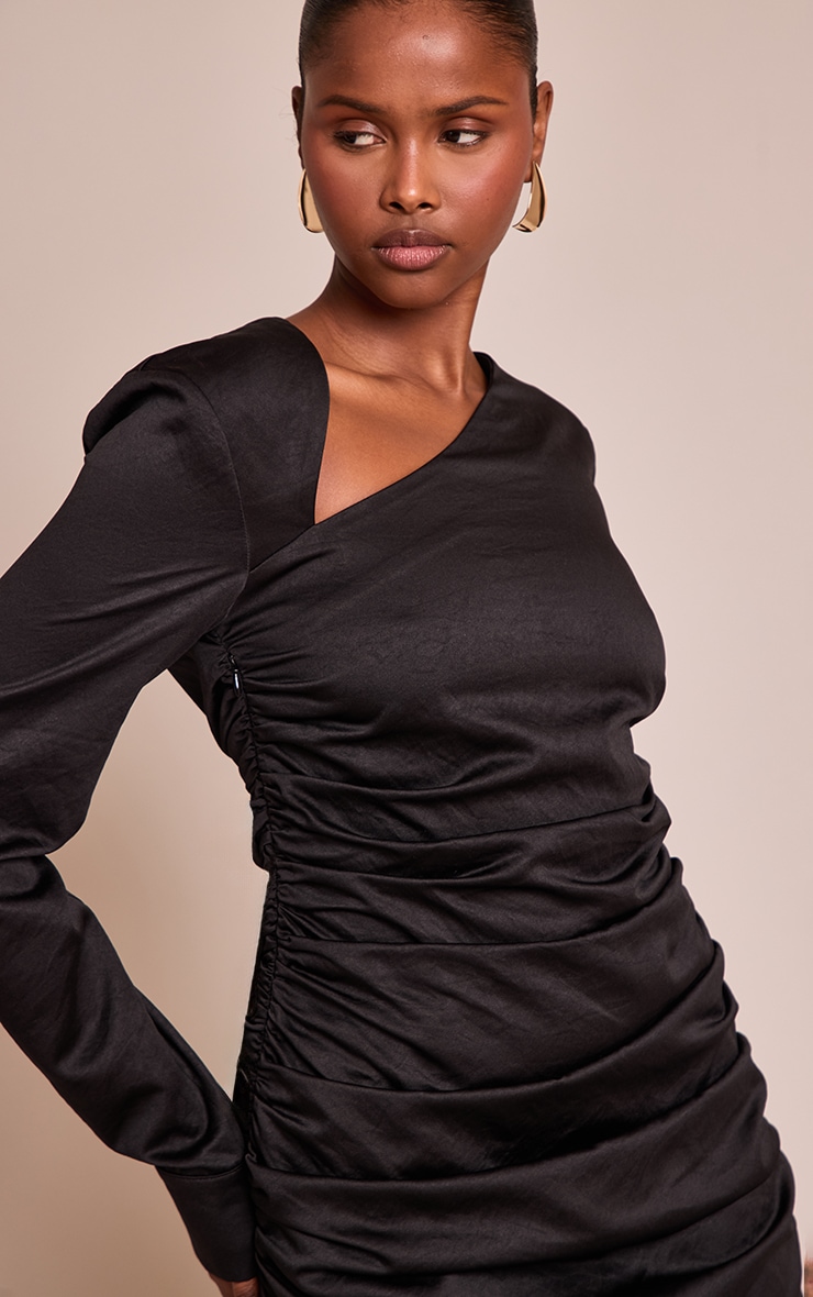 Black Textured Ruched Collar Dress image 4