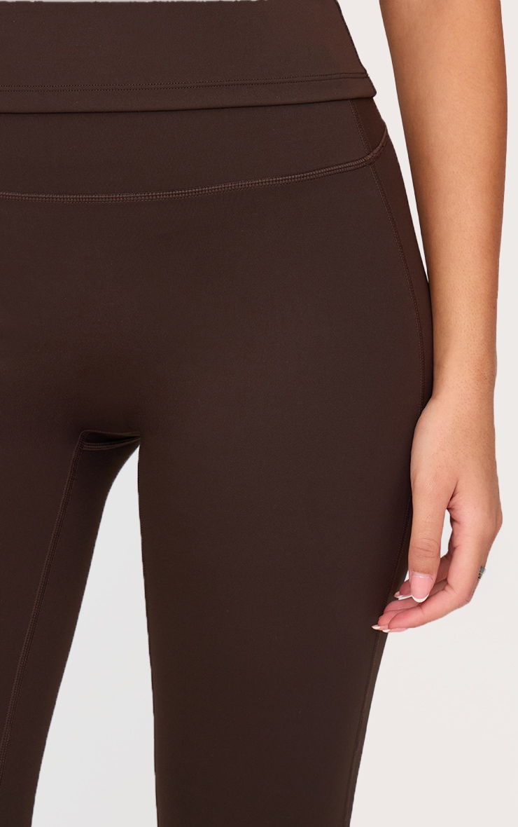 Tall Pantalon de yoga flare en Sculpt espresso à taille haute  image 4