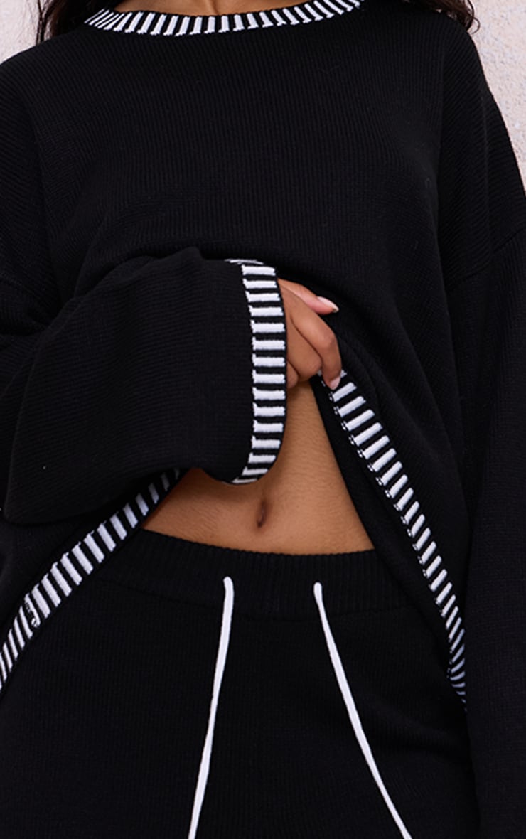 Monochrome Contrast Stitch Detail Knit Oversized Sweater image 4