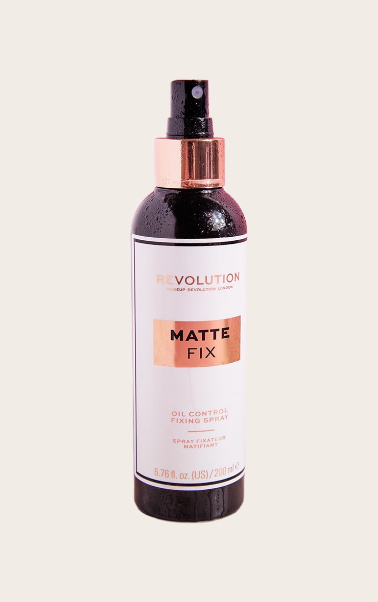 Revolution The Big Matte Fix Setting Spray image 1
