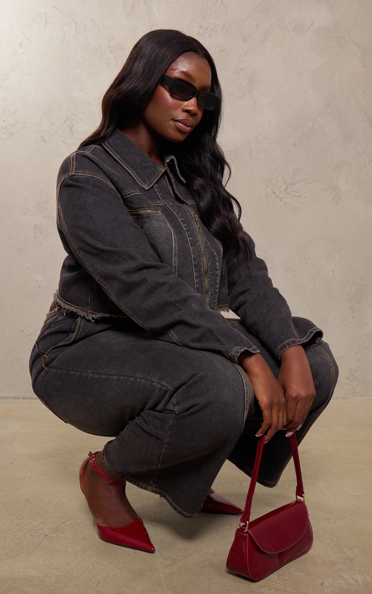 Plus Washed Black Frayed Hem Detail Crop Denim Jacket image 3