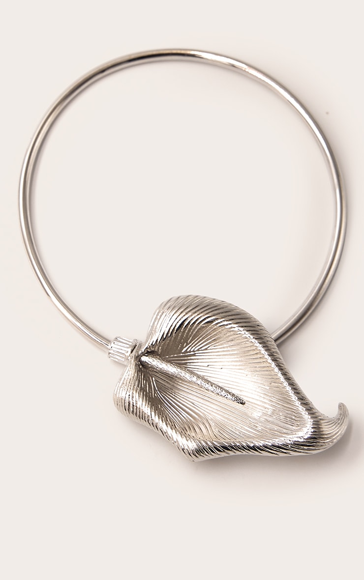 Silver Blush Lily Statement Necklace image 2