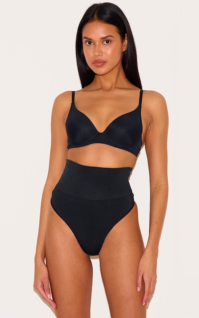 String gainant noir à taille haute