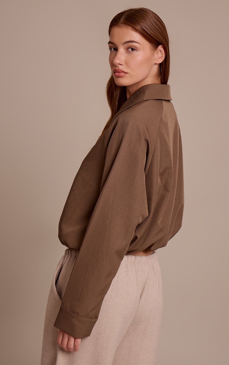 Veste bomber utilitaire café au lait à cordons ajustables image 2