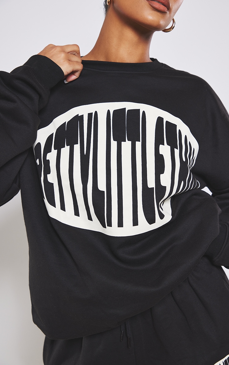 PRETTYLITTLETHING Black Oversized Printed Sweatshirt image 4