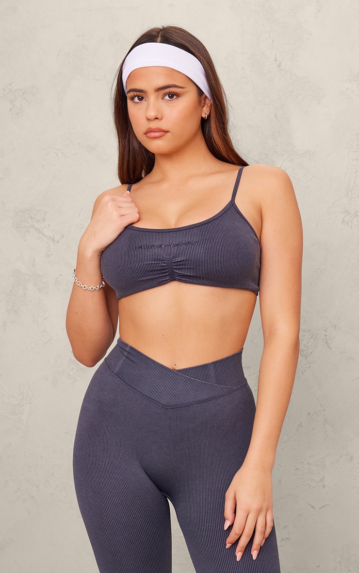 PLT Sport Soutien-gorge de sport gris anthracite délavé javélisé côtelé sans coutures image 4