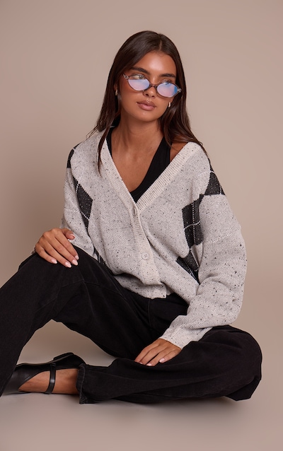 Cardigan oversize en maille tricot grise à losanges