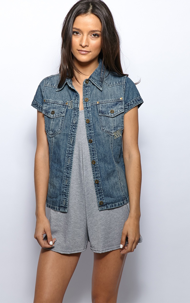 Eliza Denim Short Sleeve Jacket Knitwear PrettyLittleThing