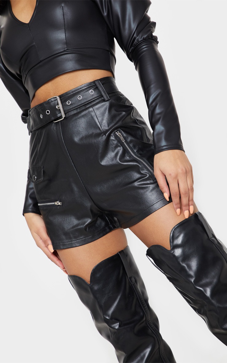 faux leather biker shorts outfit