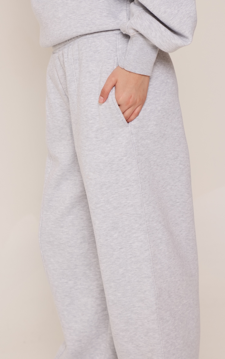 Ash Grey Pintuck Barrel Leg Sweatpant image 4