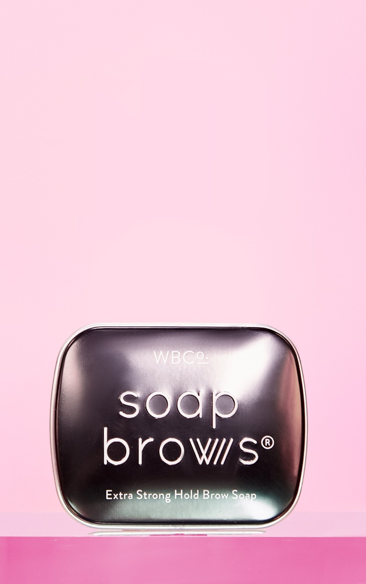 PRETTYLITTLETHING Beauty Essentials Box (Worth £53) image 2