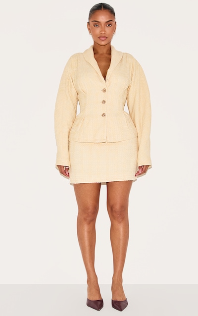 Shape Vanilla Buckle Mini Skirt