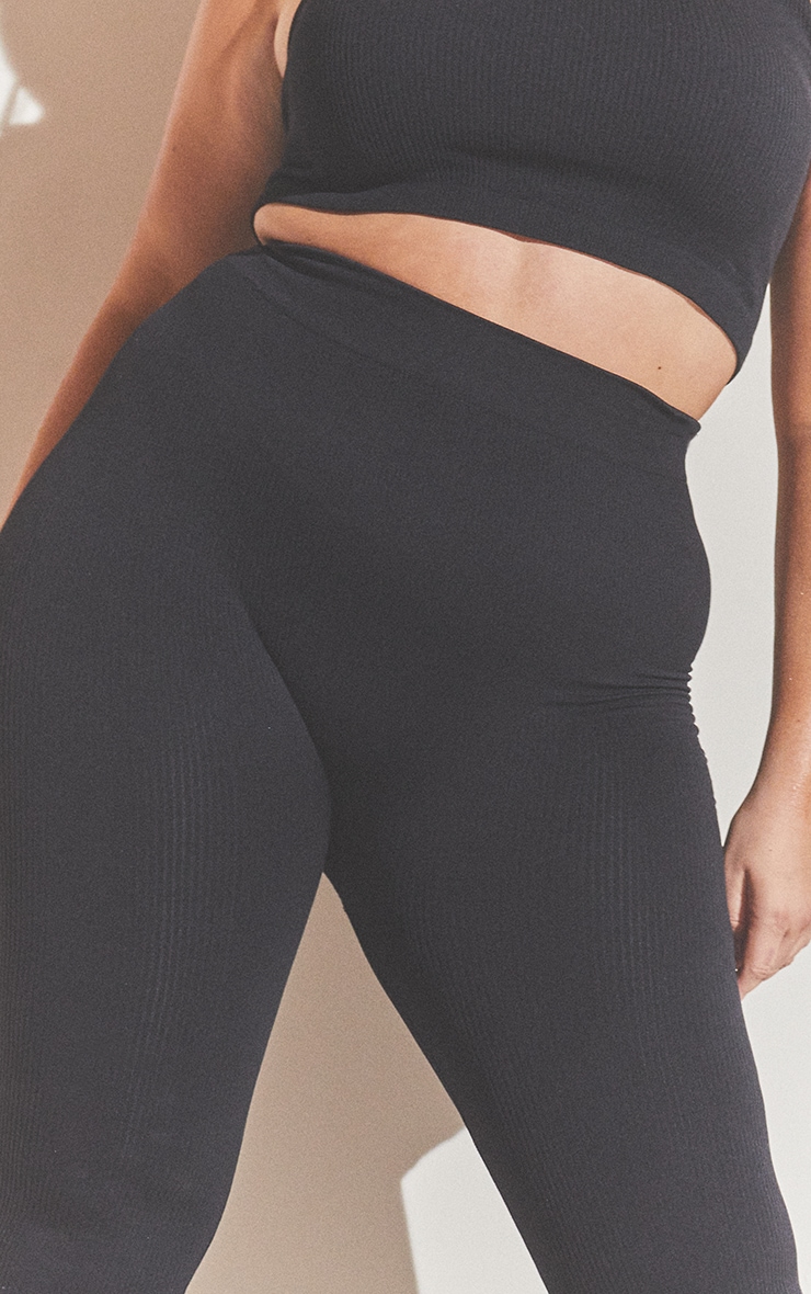 Plus Black Contour Leggings image 3