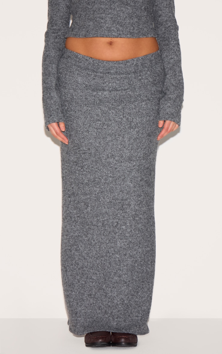 Plus Charcoal Textured Ribbed Maxi Skirt image 2