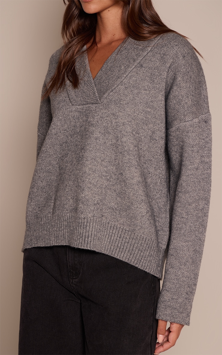 Light Grey Ribbed Collar V Neck Slouchy Sweater image 4