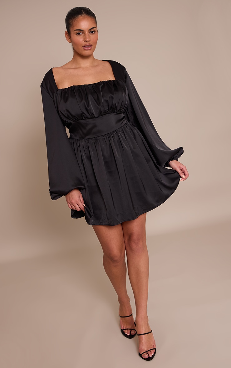 Plus Black Satin Ruched Cup Puff Sleeve Mini Dress image 3