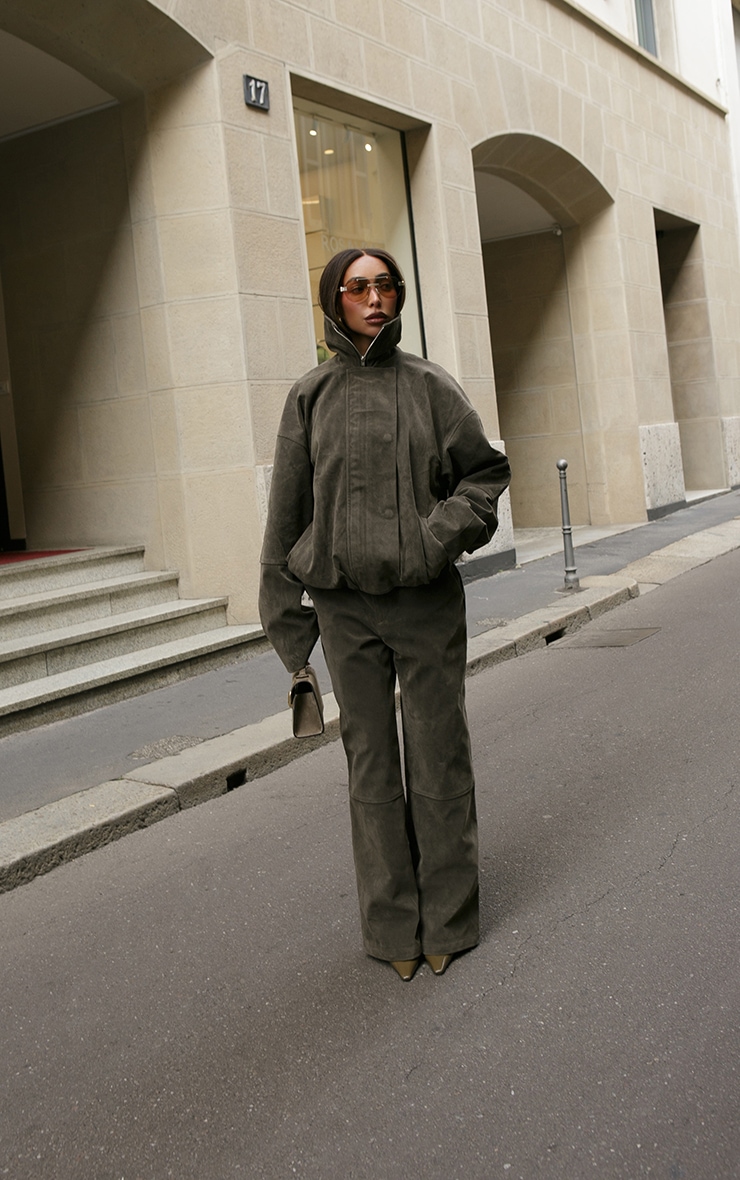 Pantalon droit en suédine kaki image 2