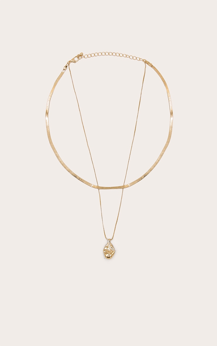 Gold Layered Snake Chain With Gold Pendant image 2
