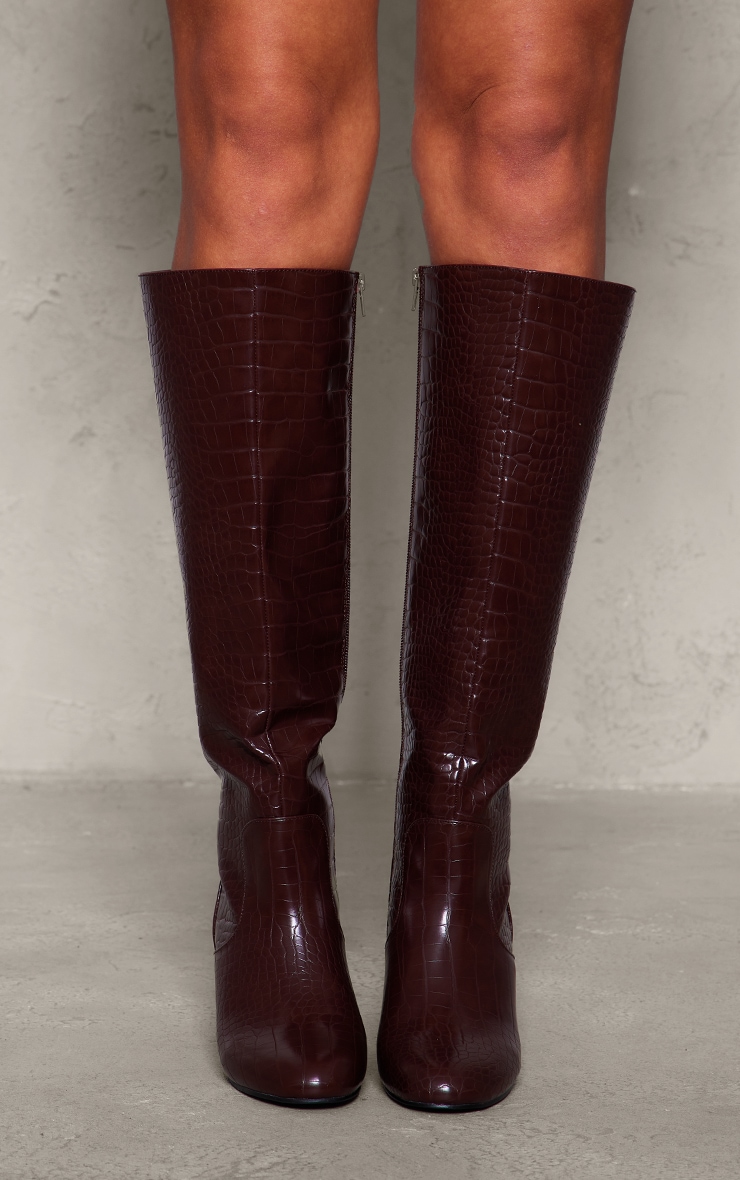 Brown Pu Croc Round Toe High Heeled Block Knee Boots image 4