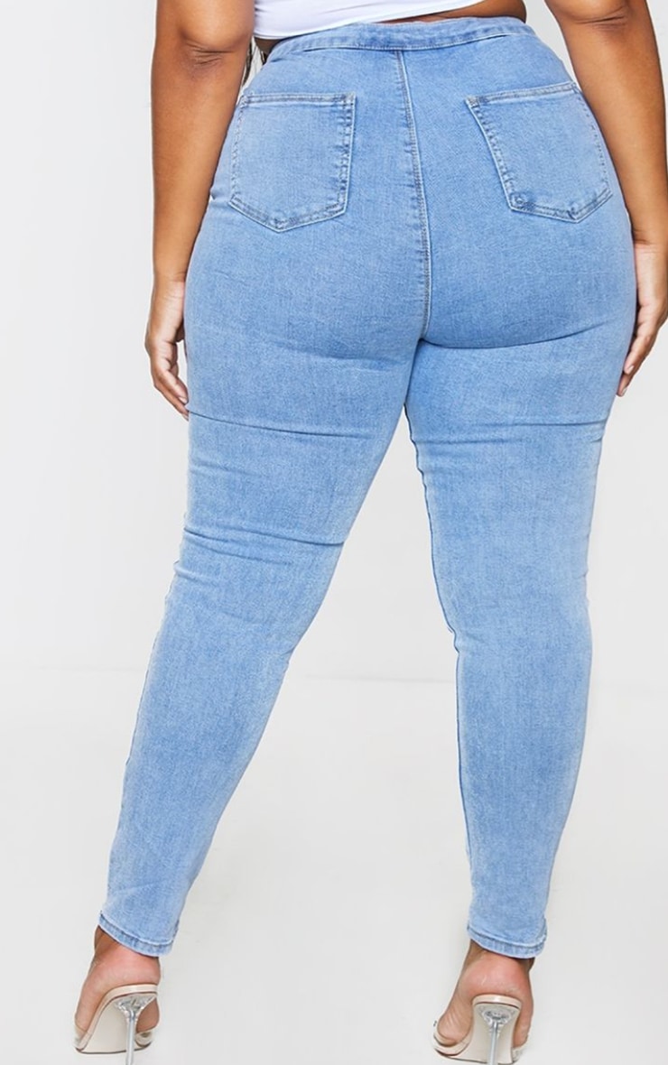 PRETTYLITTLETHING Plus Vintage Wash Disco Skinny Jeans image 3