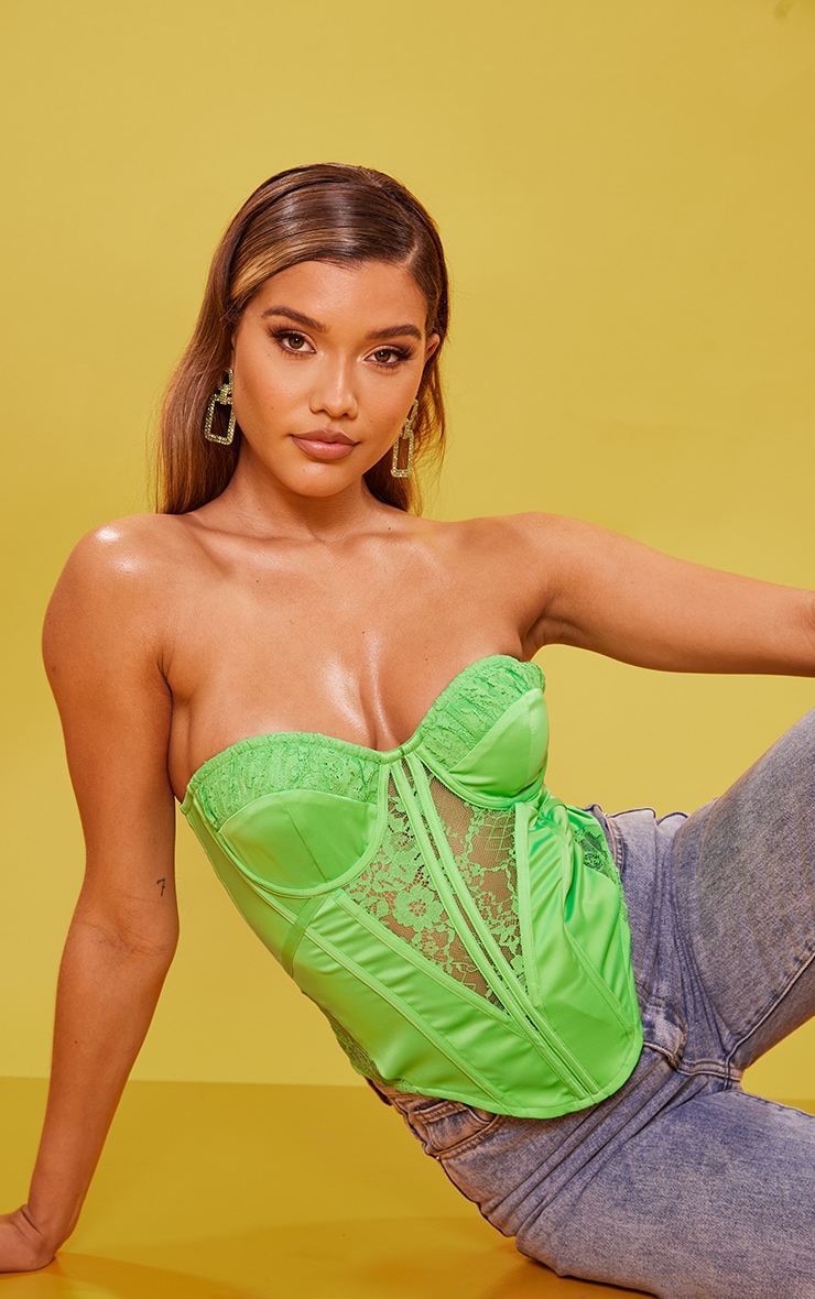 Lime Lace Detail Hook And Eye Corset image 4