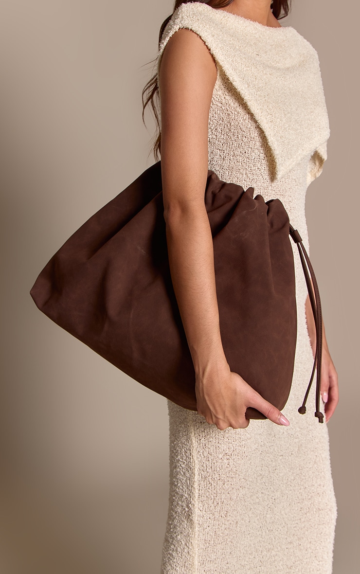 Sac pochette oversize en suédine chocolat