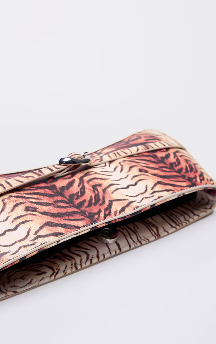 Tiger Print Pu Buckle Strap Baguette Shoulder Bag image 4