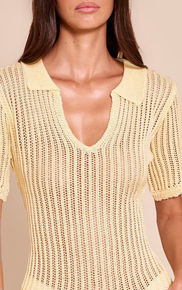 Top polo en maille tricot jaune citron à col en V image 4