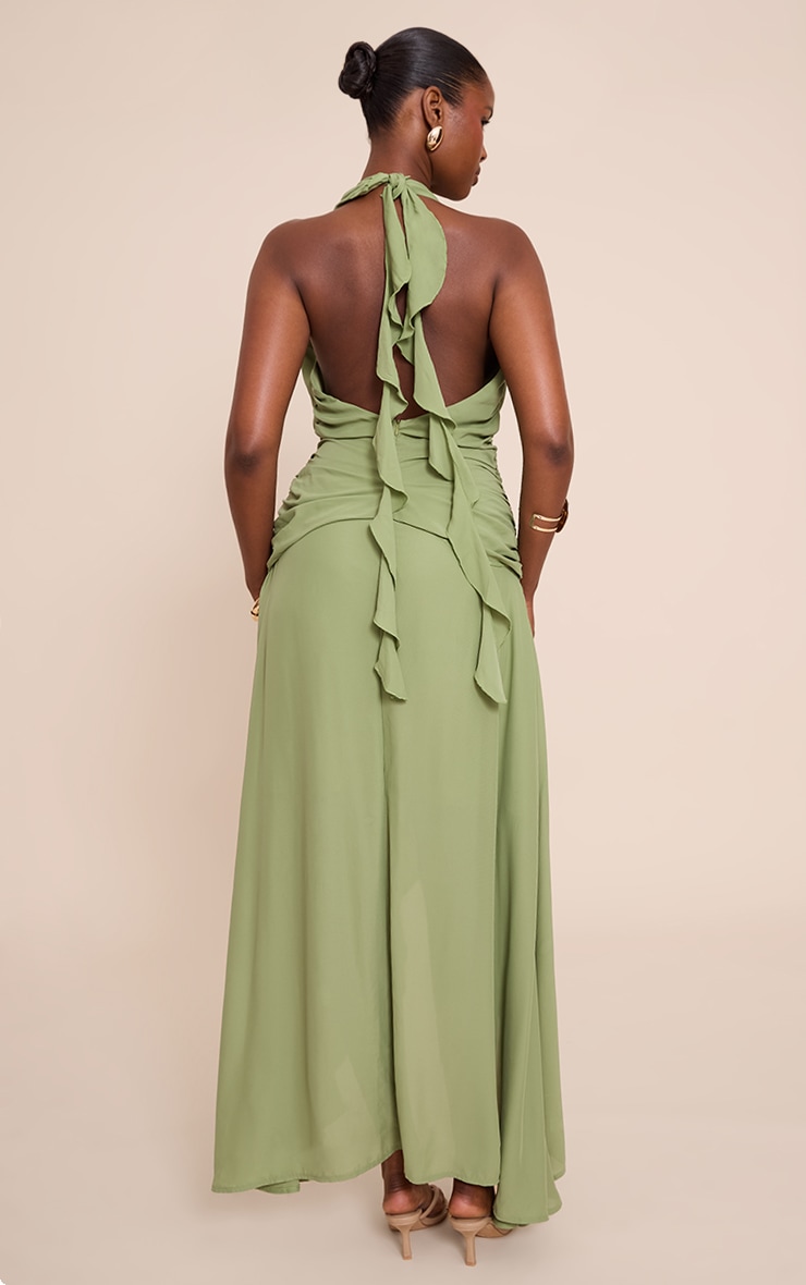 Robe longue en mousseline de soie sauge à décolleté et empiècement image 2