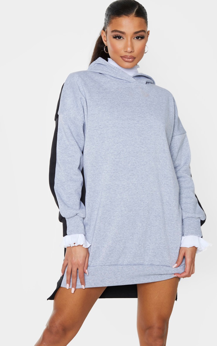 Robe pull hoodie oversize grise contrastante