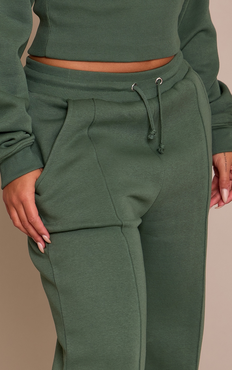 Shape Jogging large en sweat vert à lisérés surjetés image 4