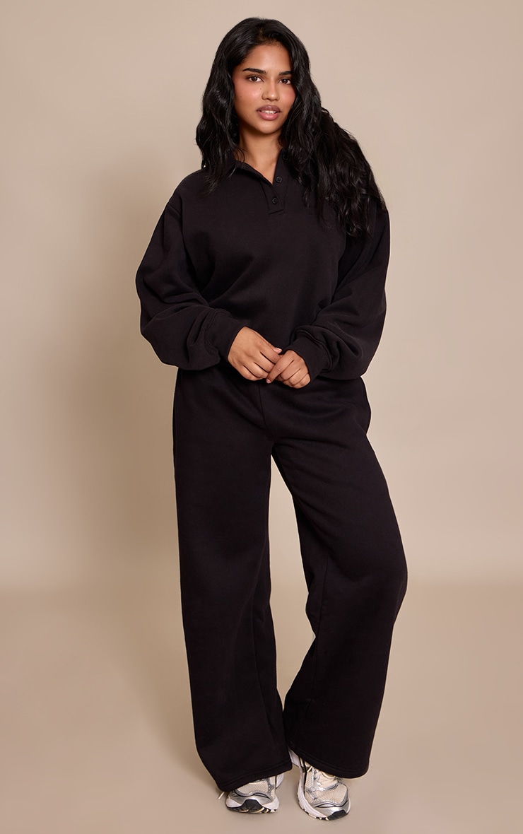 Petite Black Prettylittlething Straight Leg Sweatpants image 2