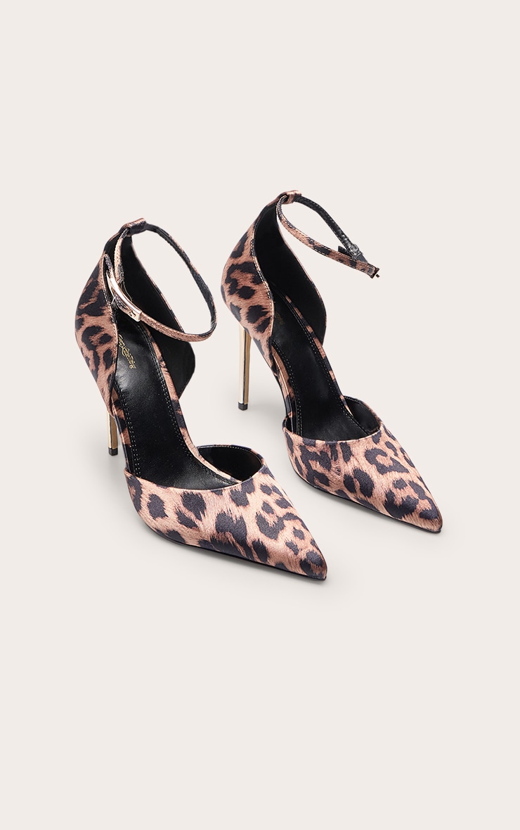 Leopard Print Crinkle PU V Cut Court Heels image 3