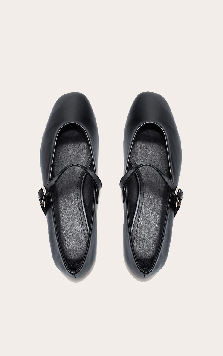 Ballerines Noires Bout Rond Avec Détail Boucle image 1