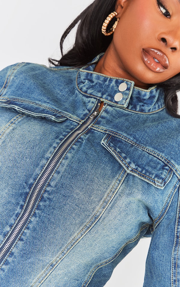 Plus Vintage Wash Zip Up Fitted Denim Jacket PrettyLittleThing