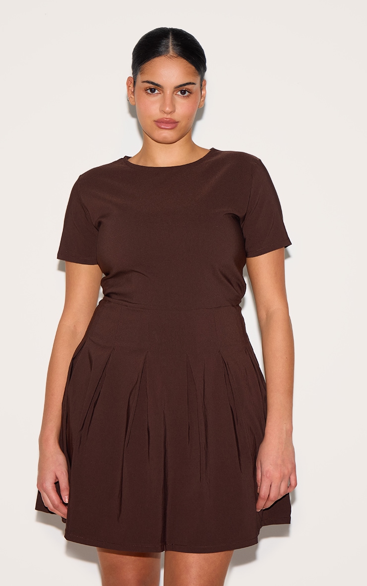 Plus Chocolate Pleat Hem Detail Tailored Mini Dress image 3