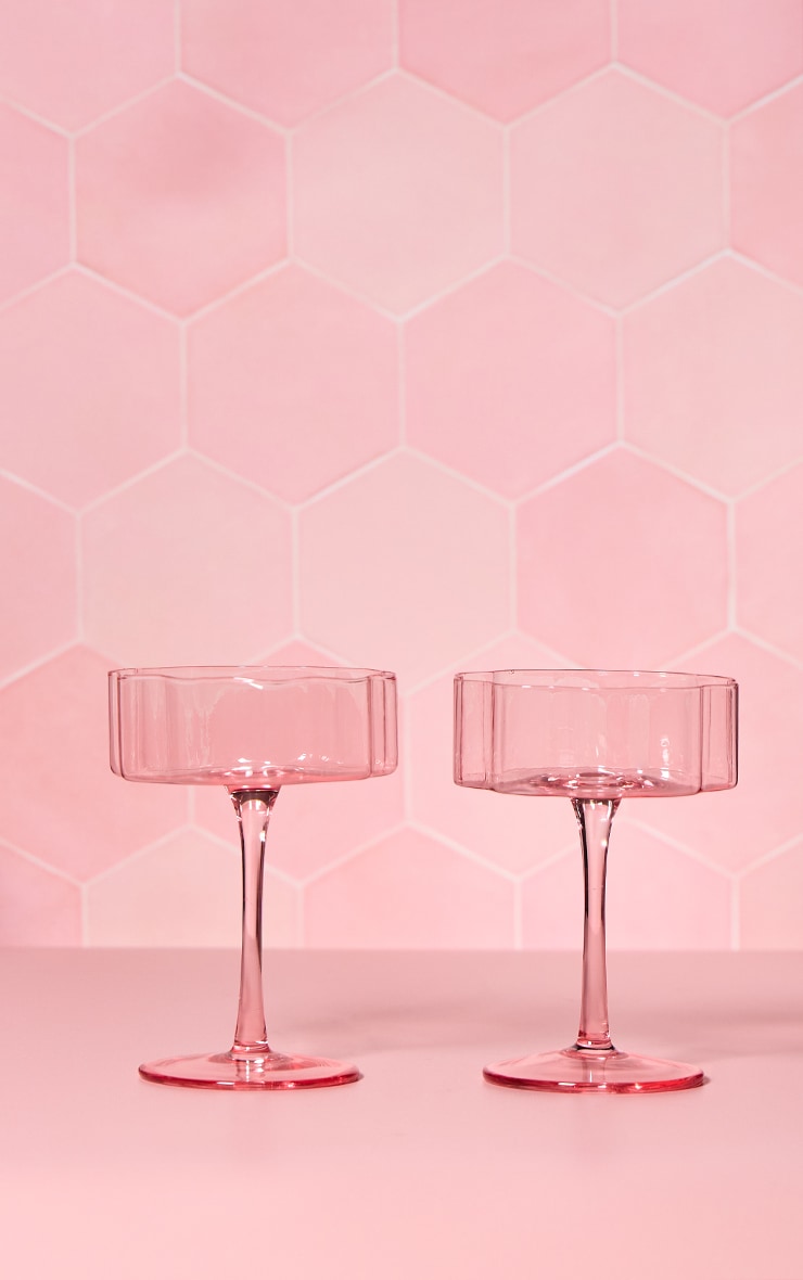 Hestia Bright Pink Scalloped Martini Glass 2 Pack image 3