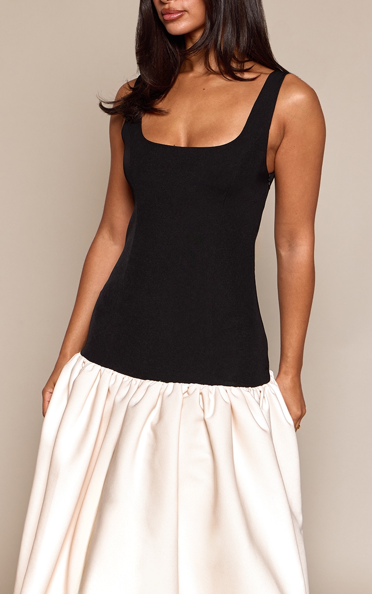 Petite Contrast Woven Gathered Hem Maxi Dress image 4