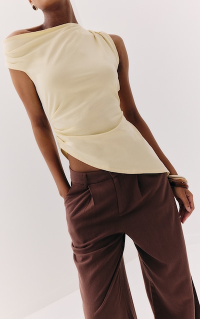 Top très long amande à épaules asymétriques