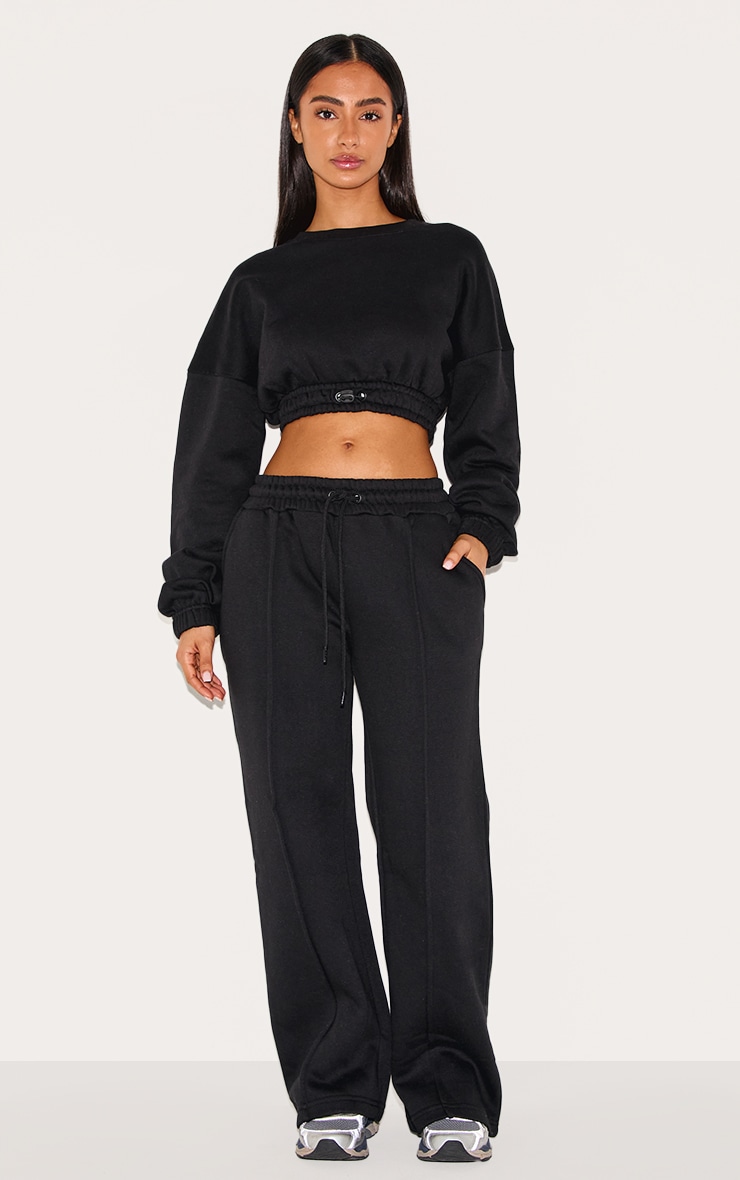 Petite Sweat court noir à taille élastique image 3