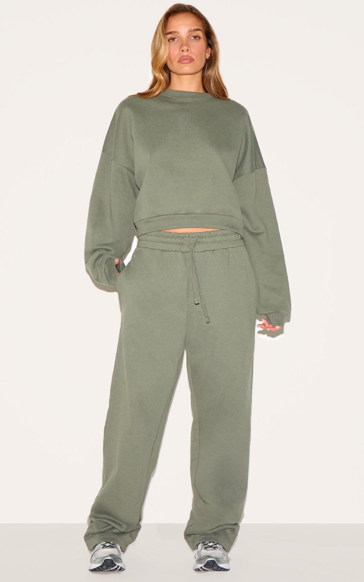 Sweat deluxe vert olive à épaules carrées image 3