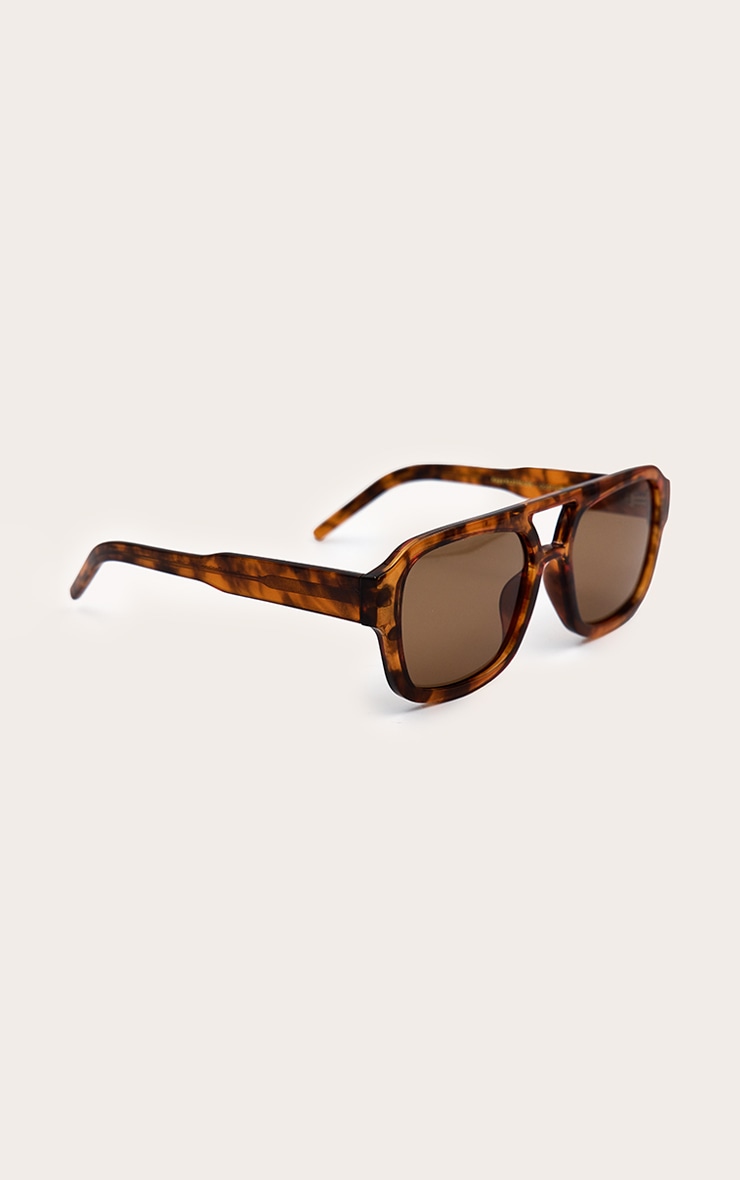 A.KJÆRBEDE Lunettes de soleil aviateur à monture écaille image 3