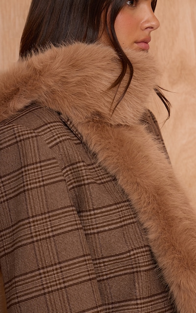 Camel Soft Faux Fur Scarf