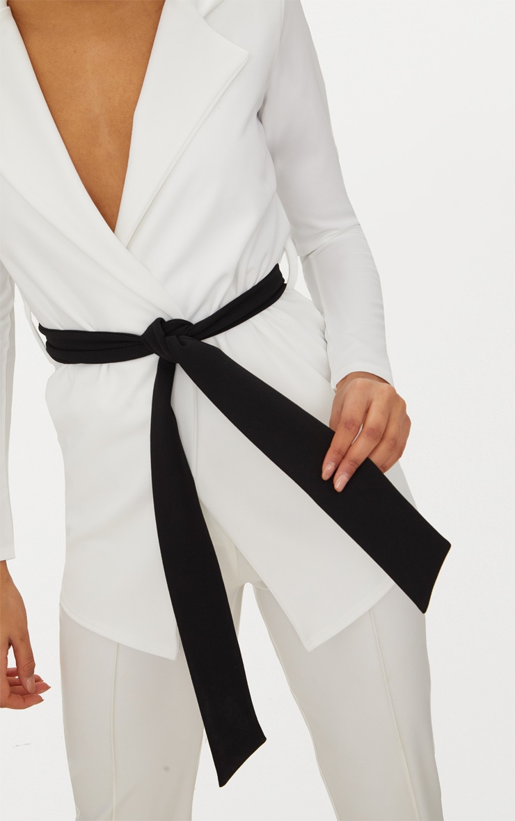 White Contrast Belt Blazer image 5