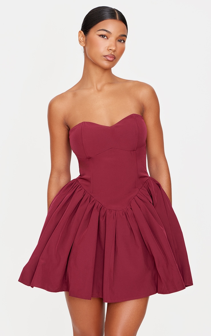 Robe Droite Bustier Bordeaux Style Corset Robes PrettyLittleThing FR
